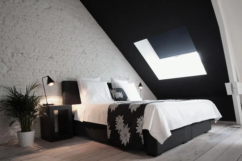 Maison Nationale City Flats & Suites Antwerpen Bed & Breakfast