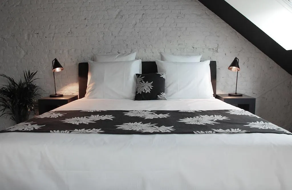 Bed & Breakfast Maison Nationale City Flats & Suites Antwerp